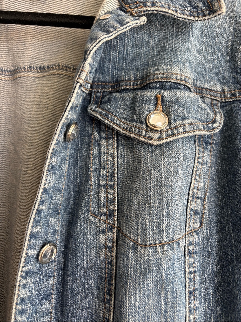 Denim jacket - Picture 3 of 3